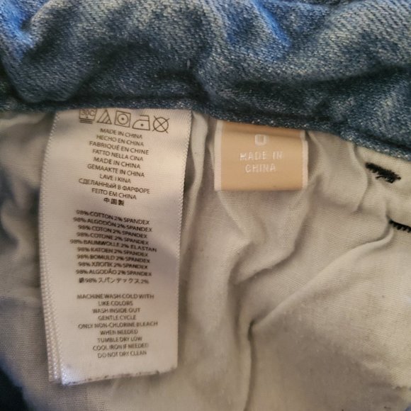 Michael Kors Distressed Skinny Jeans - Picture 4 of 4